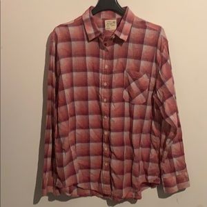 Pink plaid American Eagle long sleeve